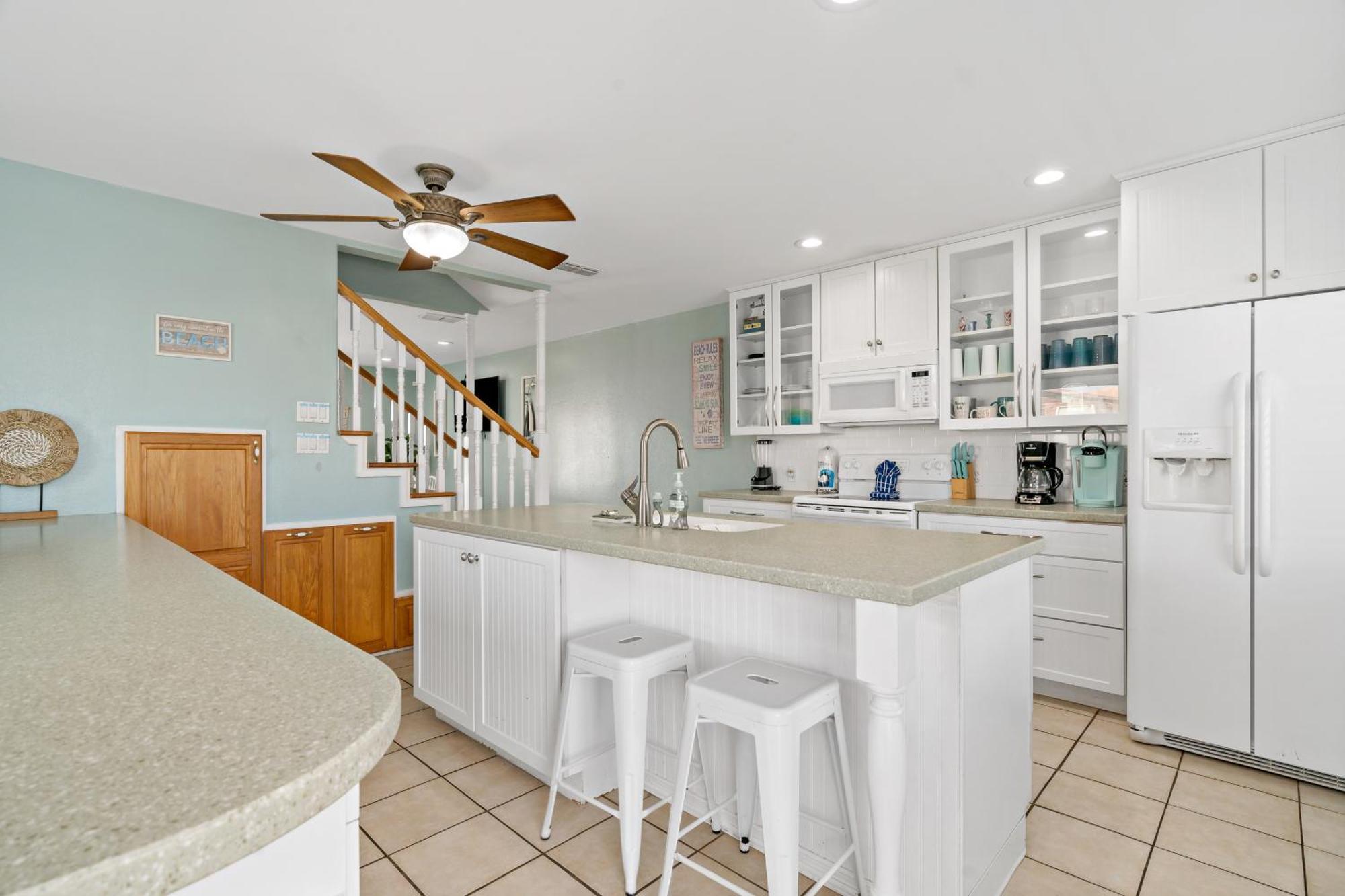 Island Escape & Huisache Townhome South Padre Island Room photo