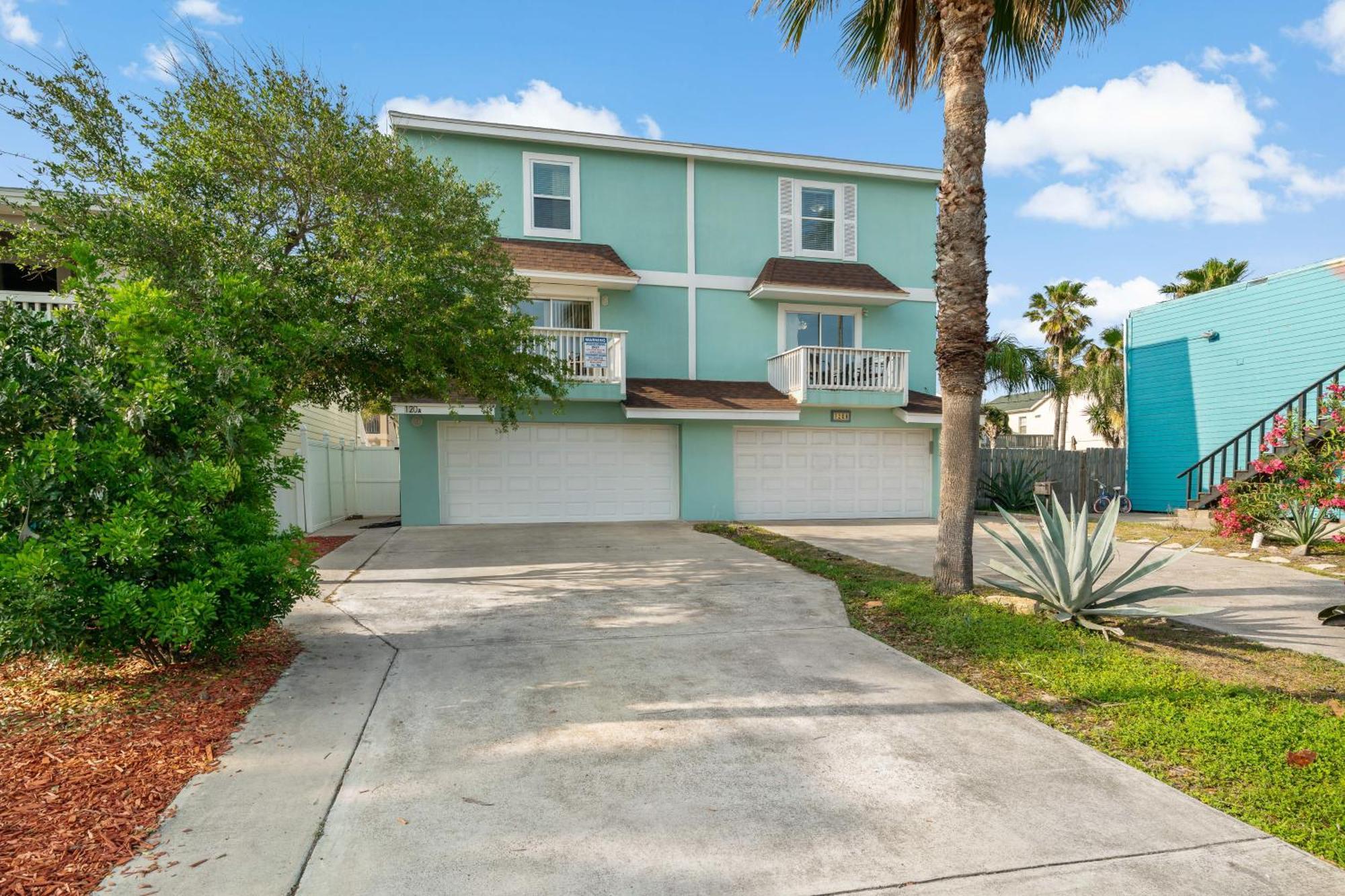 Island Escape & Huisache Townhome South Padre Island Room photo