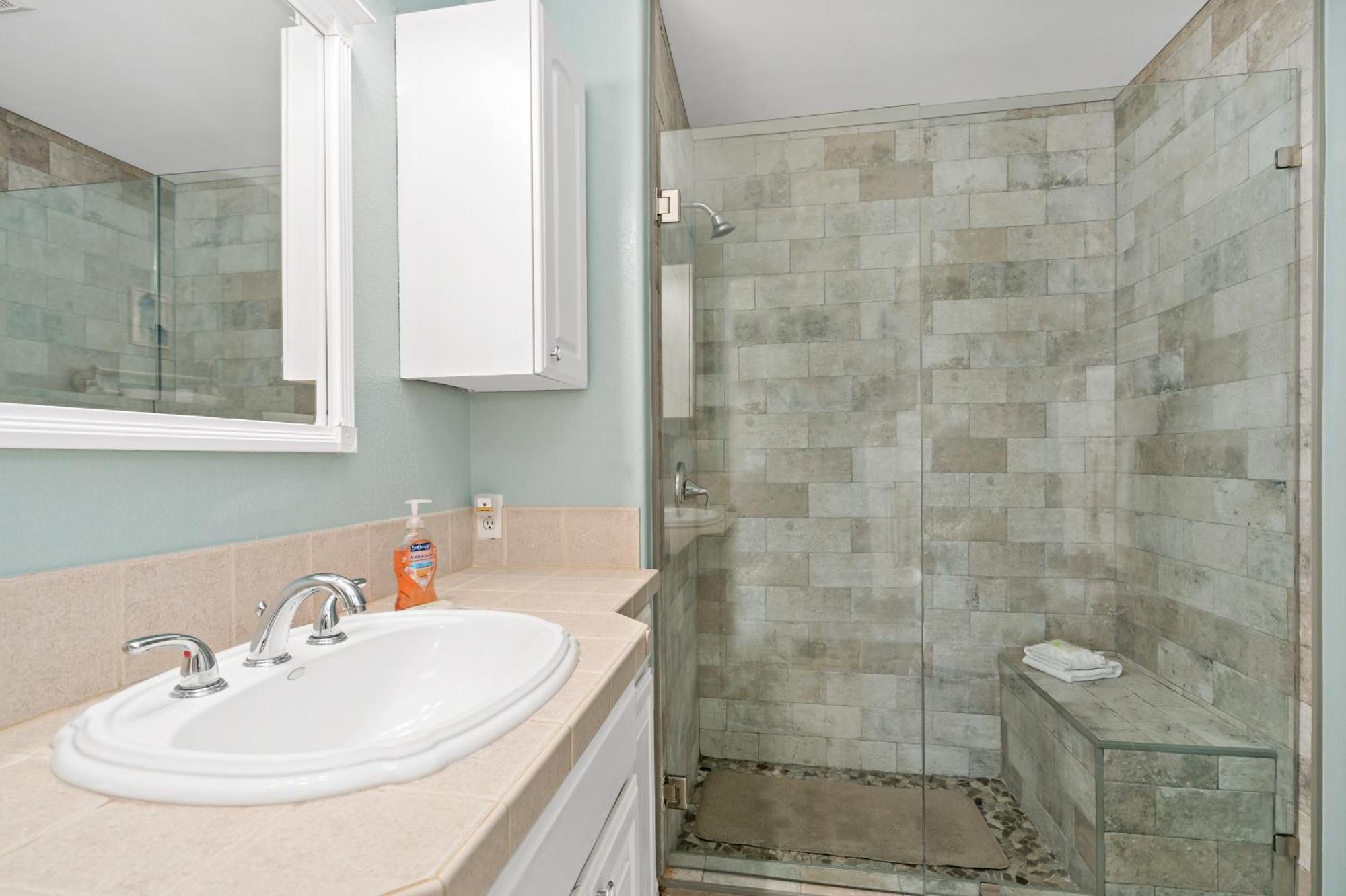 Island Escape & Huisache Townhome South Padre Island Room photo