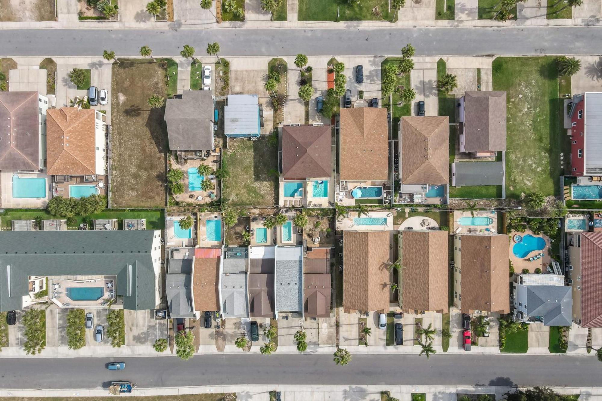 Island Escape & Huisache Townhome South Padre Island Room photo